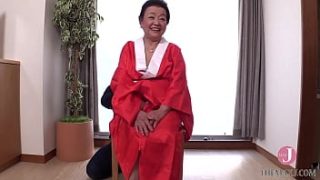 Eighty-one-year-old Widow Yuko Ogasawara Unleashes Her Seasoned Touch, Teasing A Young Man Into A Frenzy With Her Masterful Massage.