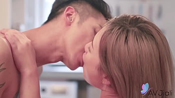 Naughty Asian Beauty Lin Siyu Gets Railed By Her Man On The Kitchen Counter