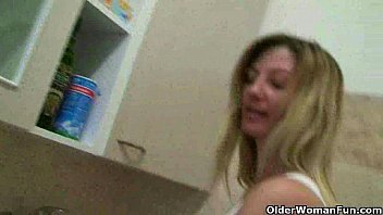 Mom’s Homemade Solo Pleasure Tapes