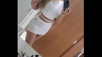 Bolivian Mimi’s Bare Pussy Party Adventure
