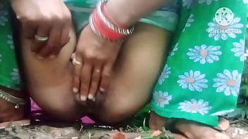 Desi Bhabhi Quenches Her Thirst With Wild Jungle Juice